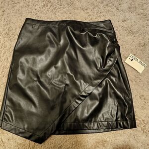 NWT Nine West Skirt - SMALL
